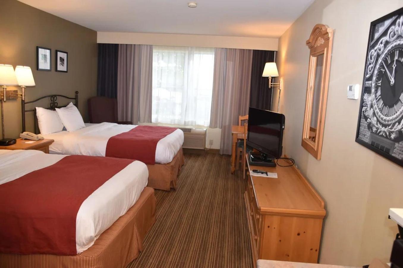 Holiday Inn Express & Suites Port Washington, An Ihg Hotel Exterior foto